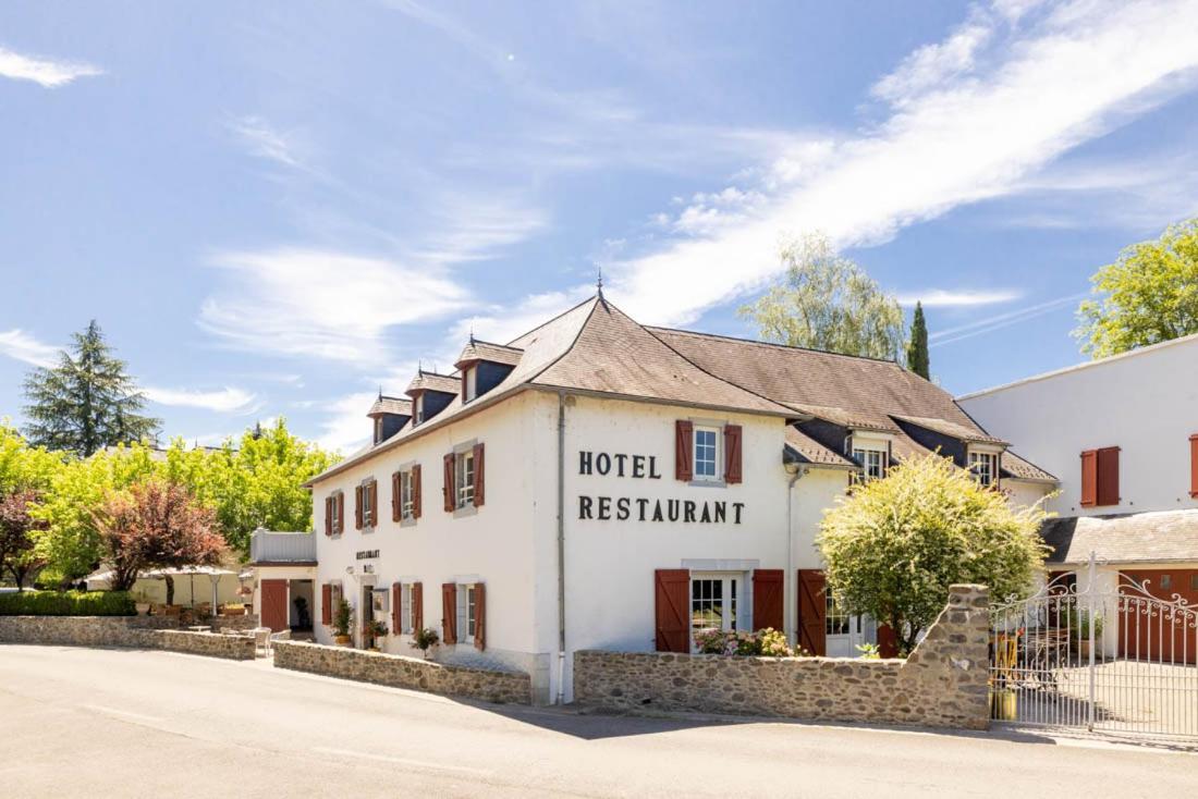 Hotel Restaurant Du Pont D'Abense Tardets-Sorholus Exterior foto